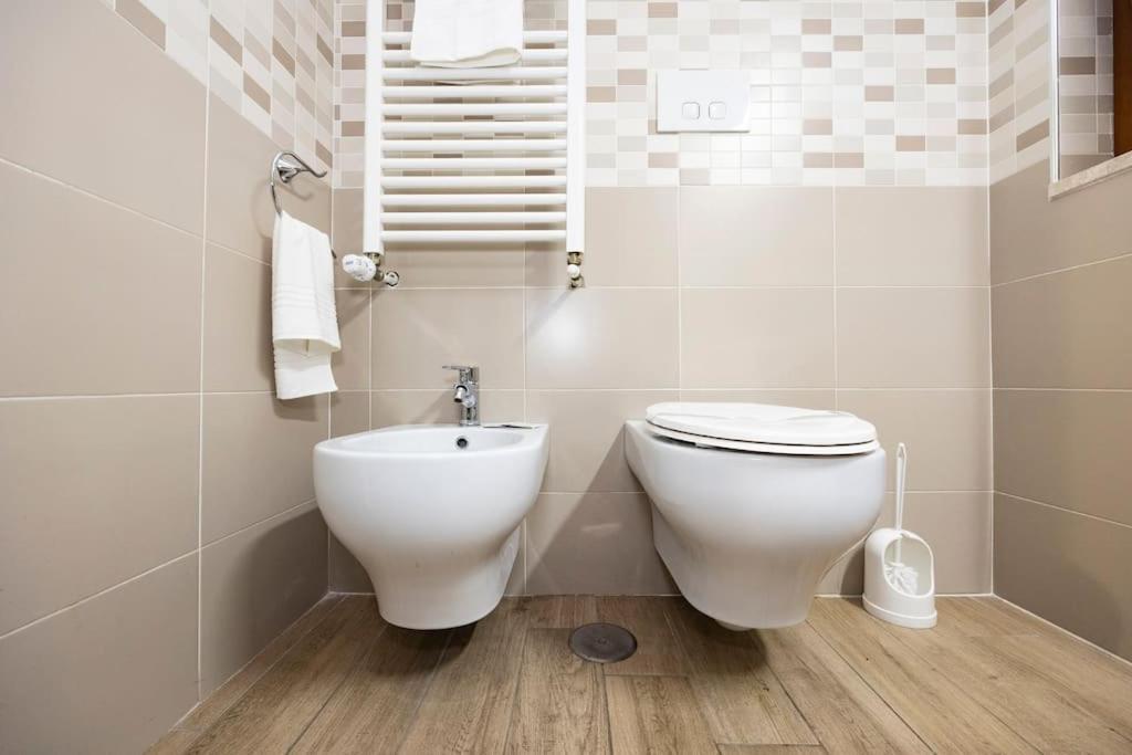 Apartment Roma Relax 2 Con Wifi-Ac-Netflix Bagian luar foto