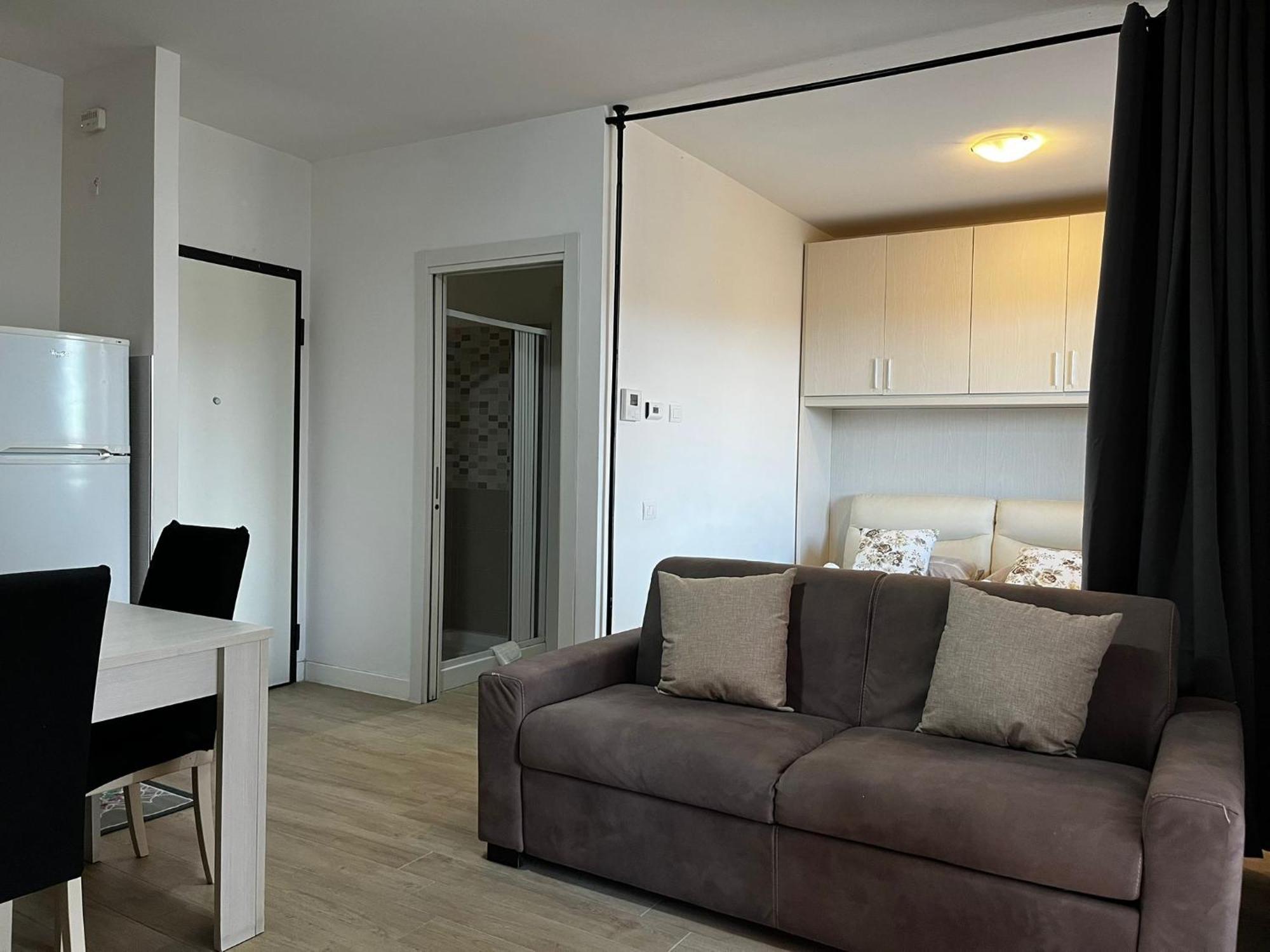 Apartment Roma Relax 2 Con Wifi-Ac-Netflix Bagian luar foto